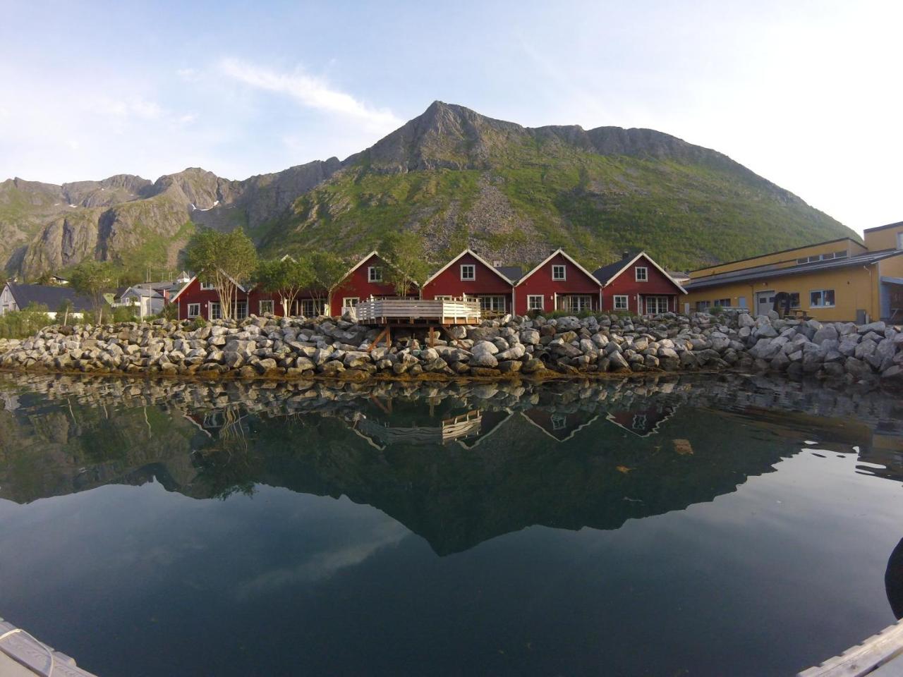 Apartamento Kaikanten Gryllefjord Exterior foto